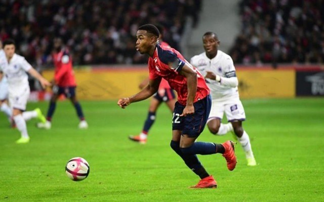 技高一筹的 技高一筹的